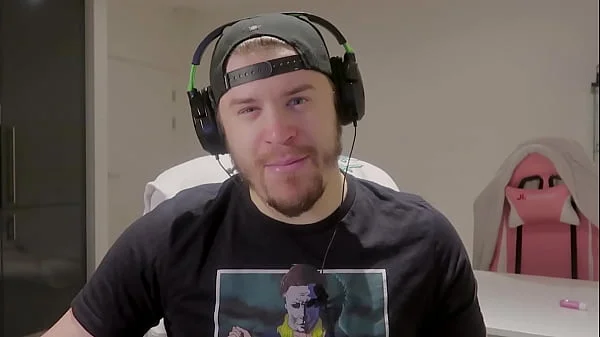 Don't Mess With This Cat (Space Paws) [Uncensored]