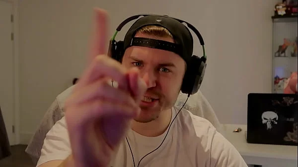 Girls Throw a Pajama Party During Lockdown (Fap CEO) [Uncensored]