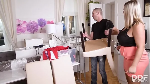 Ren'_ai x Royale / Mari Hanamaru Scene 2